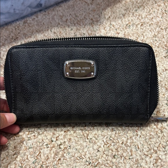 Michael Kors Black Textured Wallet with Silver Accents - Picture 1 of 2